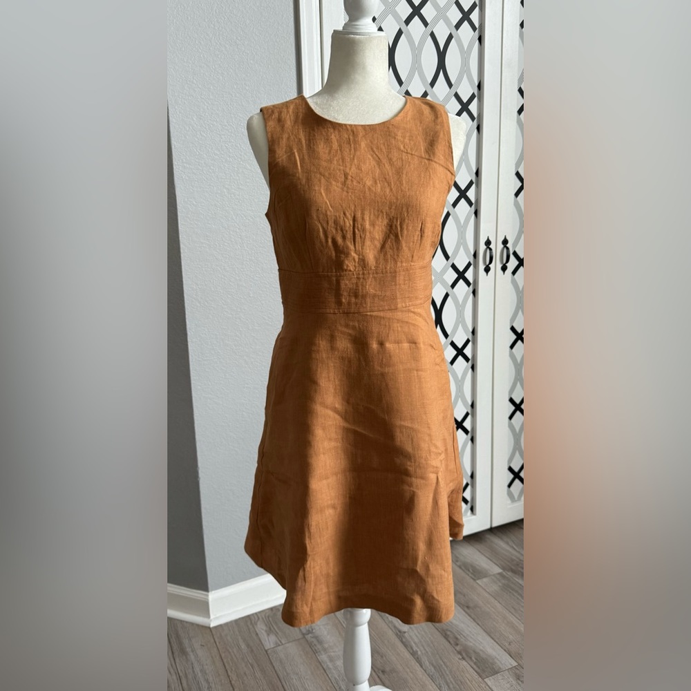 Ann Taylor Linen Dress. Size 4